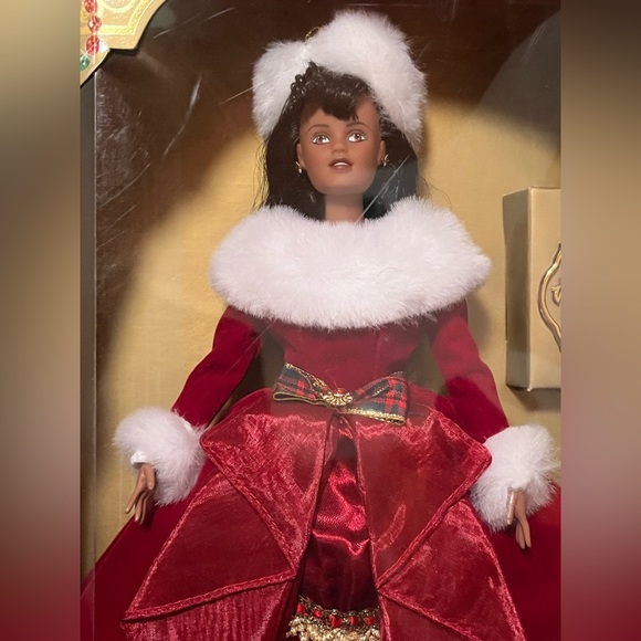 1999 Holiday Elegance Barbie - Picture 2 of 7